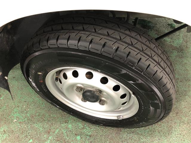 ハイゼットトラックコンパクトテールリフト　４ＷＤ・ＭＴ　１ＤＩＮラジオ一年保証・走行距離無制限　走行距離７５１８０キロ　純正カーペットマット　エアコンパワステ（埼玉県）の中古車