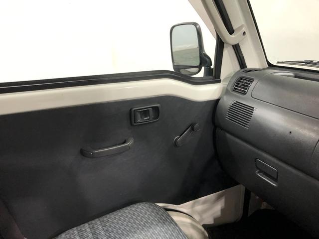 ハイゼットトラックコンパクトテールリフト　４ＷＤ・ＭＴ　１ＤＩＮラジオ一年保証・走行距離無制限　走行距離７５１８０キロ　純正カーペットマット　エアコンパワステ（埼玉県）の中古車