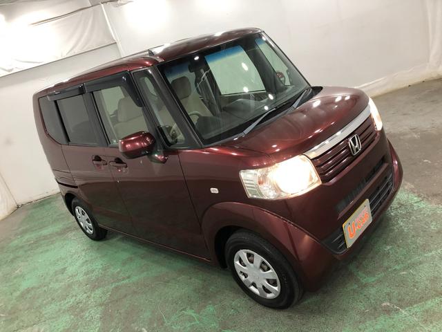 Ｎ−ＢＯＸＧ・Ｌパッケージ　車検整備付／走行距離８７９５７キロ１年保証距離無制限　走行距離８７９５７キロ　車検整備付　純正カーペットマット　助手席エアバッグ　ベンチシート　バイザー　片側電動スライドドア　マニュアルエアコン（埼玉県）の中古車