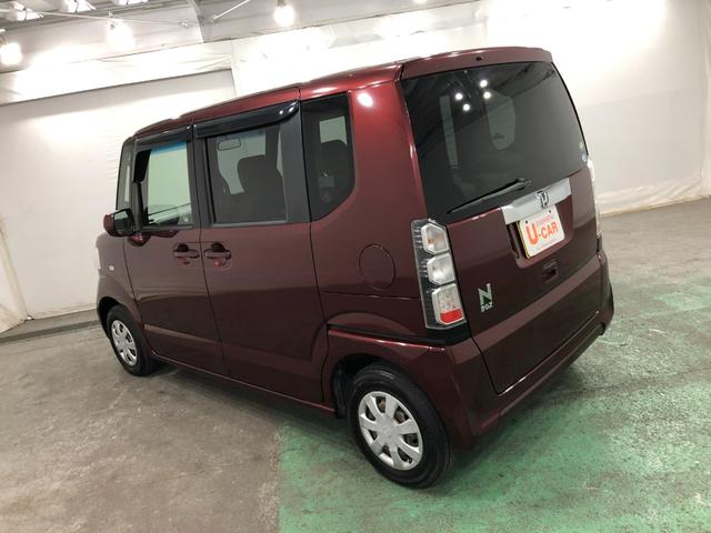 Ｎ−ＢＯＸＧ・Ｌパッケージ　車検整備付／走行距離８７９５７キロ１年保証距離無制限　走行距離８７９５７キロ　車検整備付　純正カーペットマット　助手席エアバッグ　ベンチシート　バイザー　片側電動スライドドア　マニュアルエアコン（埼玉県）の中古車