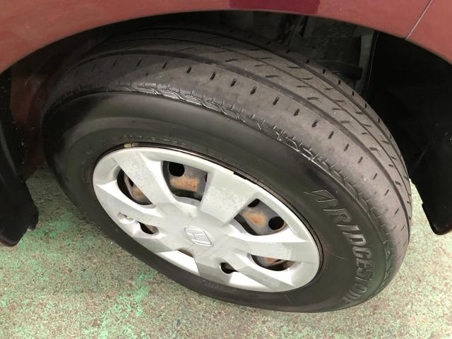 Ｎ−ＢＯＸＧ・Ｌパッケージ　車検整備付／走行距離８７９５７キロ１年保証距離無制限　走行距離８７９５７キロ　車検整備付　純正カーペットマット　助手席エアバッグ　ベンチシート　バイザー　片側電動スライドドア　マニュアルエアコン（埼玉県）の中古車