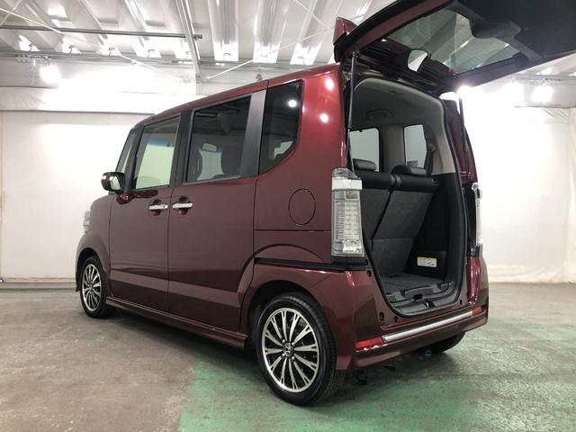 Ｎ−ＢＯＸカスタムＧ・ターボＬパッケージ　走行距離５６５４９キロ／ナビ／マット１年保証距離無制限　走行距離５６５４９キロ　ワンセグナビ　バックカメラ　ブルートゥース　純正マット　サイドエアバッグ　オートライト　ＨＩＤヘッドランプ　両側電動スライドドア　電動格納式ドアミラー（東京都）の中古車