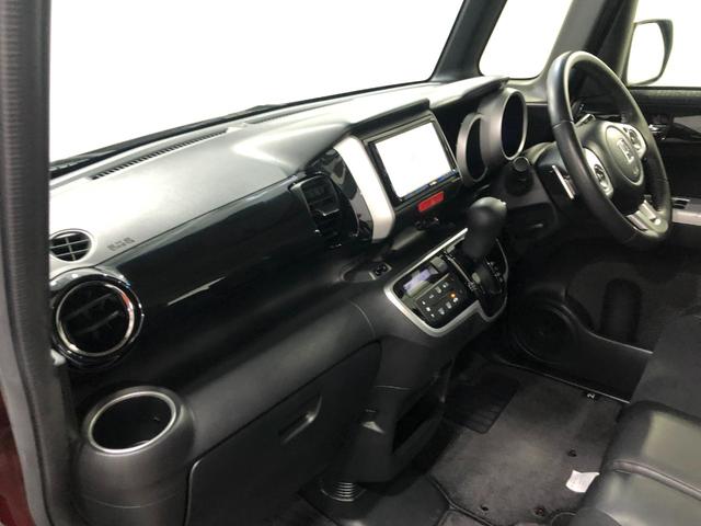 Ｎ−ＢＯＸカスタムＧ・ターボＬパッケージ　走行距離５６５４９キロ／ナビ／マット１年保証距離無制限　走行距離５６５４９キロ　ワンセグナビ　バックカメラ　ブルートゥース　純正マット　サイドエアバッグ　オートライト　ＨＩＤヘッドランプ　両側電動スライドドア　電動格納式ドアミラー（東京都）の中古車
