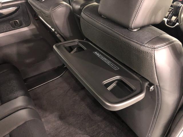 Ｎ−ＢＯＸカスタムＧ・ターボＬパッケージ　走行距離５６５４９キロ／ナビ／マット１年保証距離無制限　走行距離５６５４９キロ　ワンセグナビ　バックカメラ　ブルートゥース　純正マット　サイドエアバッグ　オートライト　ＨＩＤヘッドランプ　両側電動スライドドア　電動格納式ドアミラー（東京都）の中古車