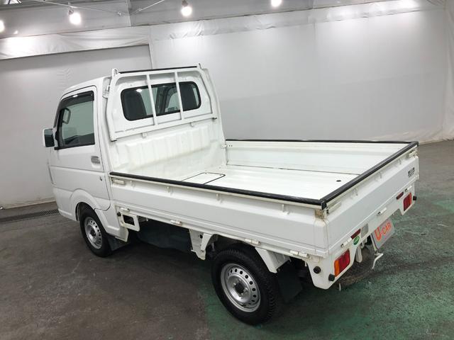 キャリイトラックＫＣスペシャル　４ＷＤ　ＦＭＡＭラジオ１年保証距離無制限　走行距離１３３９キロ　純正フロアマット　バイザー　マニュアルエアコン　電動ウインドウ（埼玉県）の中古車