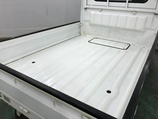 キャリイトラックＫＣスペシャル　４ＷＤ　ＦＭＡＭラジオ１年保証距離無制限　走行距離１３３９キロ　純正フロアマット　バイザー　マニュアルエアコン　電動ウインドウ（埼玉県）の中古車