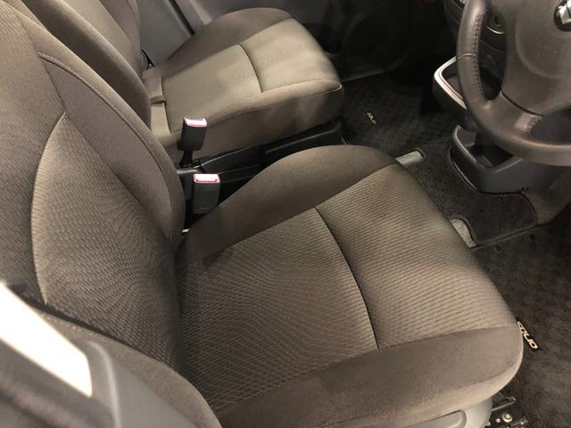 ソリオＳ　車検整備付／走行距離１８１３９キロ／ワンセグナビ／マット１年保証距離無制限　走行距離１８１３９キロ　ワンセグナビ　バックカメラ　ＤＶＤ再生　純正カーペットマット　助手席エアバッグ　オートライト　両側電動スライドドア（埼玉県）の中古車