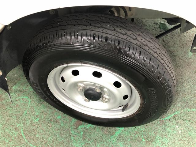 ハイゼットトラックエアコン・パワステ　スペシャル　４ＷＤ／マニュアル一年保証・走行距離無制限　走行距離３６２７９キロ　助手席エアバック　純正カーペットマット　マニュアル　ＡＭＦＭラジオ　エアコン（埼玉県）の中古車
