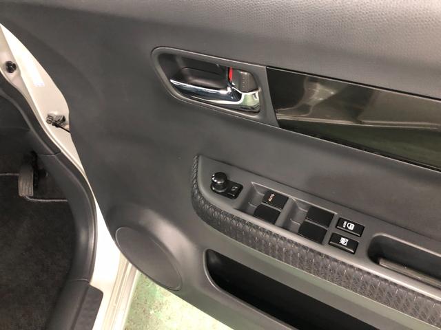 スイフト１．２ＸＧ　走行５１９３３キロ／車検整備付／ワンセグナビ保証１年間・距離無制限付き　オートエアコン　ワンセグナビ　キーフリー　純正フロアマット　純正リアスモークガラス　ホイールキャップ（埼玉県）の中古車