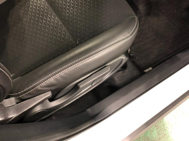ロッキープレミアムＧ　ＨＥＶ　雹害／走行距離４９２２８キロ／純正ナビ１年保証距離無制限　走行距離４９２２８キロ　純正フルセグナビ　バックカメラ　ドラレコ　純正マット　サイドエアバッグ　ＬＥＤヘッドランプ　アイドリングストップ　シートヒーター　プッシュボタンスタート（埼玉県）の中古車