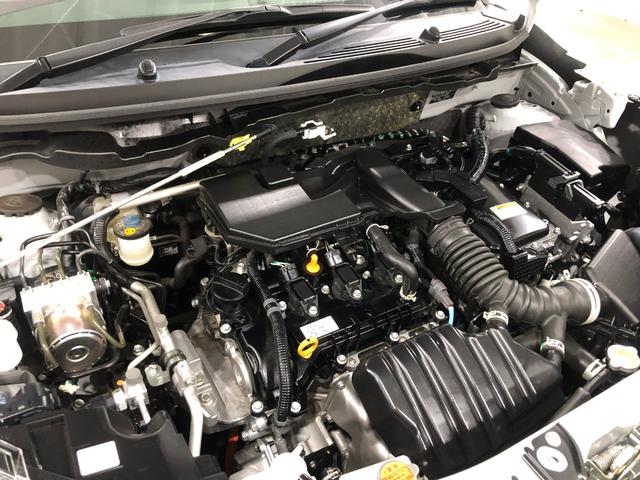 ロッキープレミアムＧ　ＨＥＶ　雹害／走行距離４９２２８キロ／純正ナビ１年保証距離無制限　走行距離４９２２８キロ　純正フルセグナビ　バックカメラ　ドラレコ　純正マット　サイドエアバッグ　ＬＥＤヘッドランプ　アイドリングストップ　シートヒーター　プッシュボタンスタート（埼玉県）の中古車