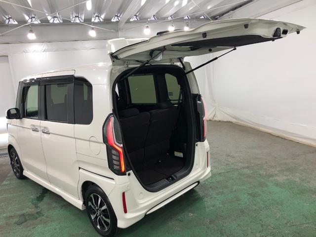 Ｎ−ＢＯＸカスタムＧ・Ｌホンダセンシング　純正ナビ／Ｂカメラ／両側電動スライド一年保証・走行距離無制限　走行距離６７８０６キロ　フルセグナビ　ＵＳＢ　Ｂカメラ　ＤＶＤ　ドラレコ　サイドエアバック　オートライト　ＬＥＤヘッドライト　ベンチシート　両側電動スライドドア（埼玉県）の中古車