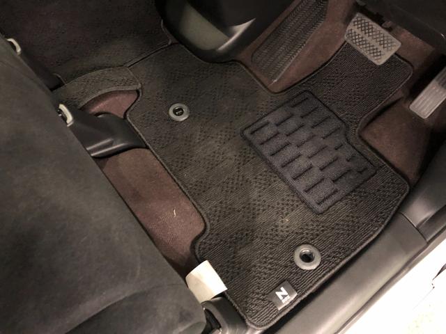 Ｎ−ＢＯＸカスタムＧ・Ｌホンダセンシング　ナビ／ドラレコ一年保証・走行距離無制限　フルセグナビ　ブルートゥース　バックカメラ　ＤＶＤ　ドラレコ　サイドエアバック　クリアランスソナー　オートライト　ＬＥＤヘッドライト　両側電動スライドドア（埼玉県）の中古車