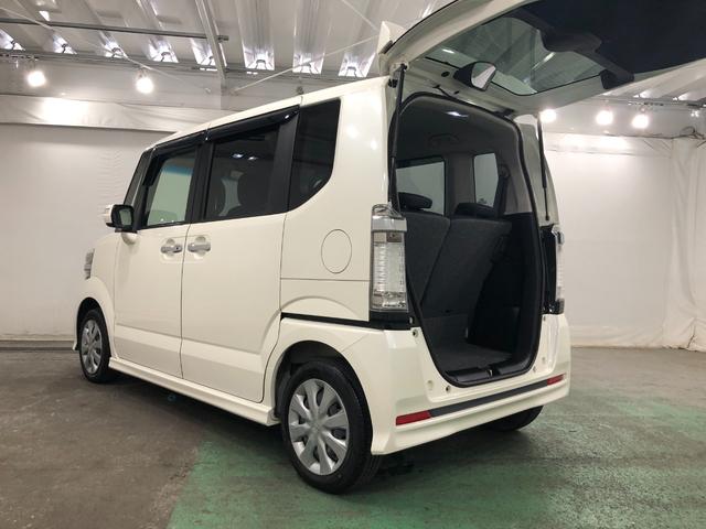 Ｎ−ＢＯＸカスタムＧ　走行距離４０７８６キロ／ワンセグナビ／バックカメラ１年保証距離無制限　走行距離４０７８６キロ　ワンセグナビ　バックカメラ　ブルートゥース　純正カーペットマット　助手席エアバック　ＨＩＤヘッドランプ　片側電動スライドドア　キーフリー（埼玉県）の中古車