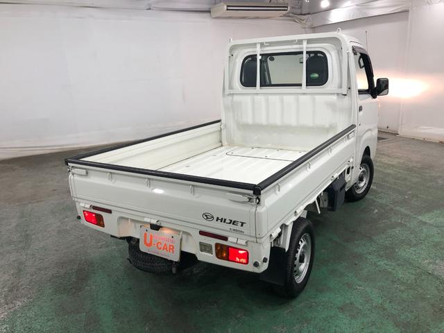 ハイゼットトラックスタンダード　４ＷＤ／ＡＴ一年保証・走行距離無制限　走行距離１２５１１キロ　４ＷＤ　ＡＴ　ＡＭＦＭラジオ　エアコン　パワステ　ゴムマット　ハロゲンランプ（埼玉県）の中古車