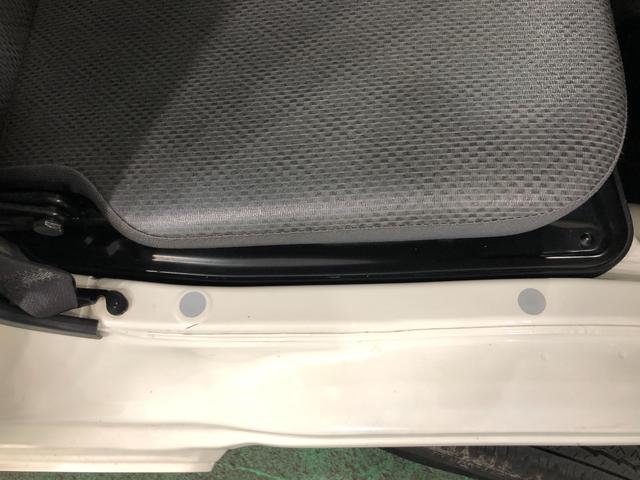 ハイゼットトラックスタンダード　４ＷＤ／ＡＴ一年保証・走行距離無制限　走行距離１２５１１キロ　４ＷＤ　ＡＴ　ＡＭＦＭラジオ　エアコン　パワステ　ゴムマット　ハロゲンランプ（埼玉県）の中古車