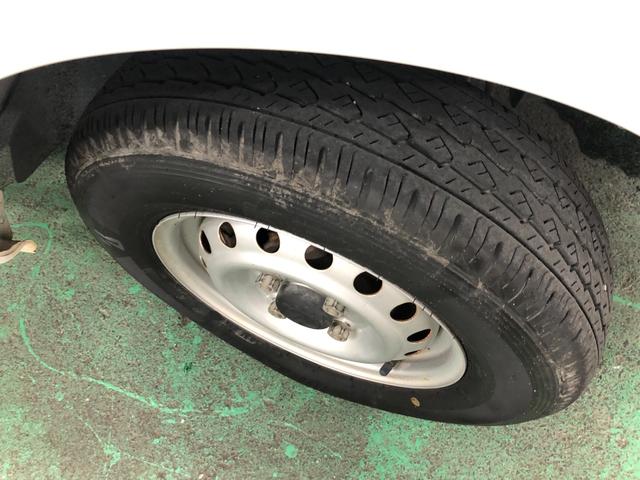 ハイゼットトラックスタンダード　４ＷＤ／ＡＴ一年保証・走行距離無制限　走行距離１２５１１キロ　４ＷＤ　ＡＴ　ＡＭＦＭラジオ　エアコン　パワステ　ゴムマット　ハロゲンランプ（埼玉県）の中古車