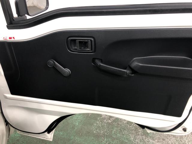 ハイゼットトラックスタンダード　４ＷＤ／ＡＴ一年保証・走行距離無制限　走行距離１２５１１キロ　４ＷＤ　ＡＴ　ＡＭＦＭラジオ　エアコン　パワステ　ゴムマット　ハロゲンランプ（埼玉県）の中古車
