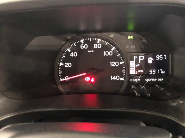 ハイゼットカーゴＤＸ　走行距離９９１７キロ／オートライト／純正フロアマット１年保証距離無制限　走行距離９９１７キロ　純正フロアマット　助手席エアバッグ　クリアランスソナー　オートライト　アイドリングストップ　キーレスエントリー　両側スライドドア　マニュアルエアコン（埼玉県）の中古車