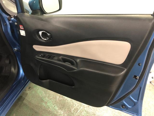 ノートＸ　走行５２６９１キロ／車検整備付／ナビパノラマカメラ保証１年間・距離無制限付き　ナビ　パノラマカメラ　ブルートゥース　プッシュボタンエンジンスタート　ＥＴＣ　純正フロアマット　ホイールキャップ　マニュアルエアコン（埼玉県）の中古車