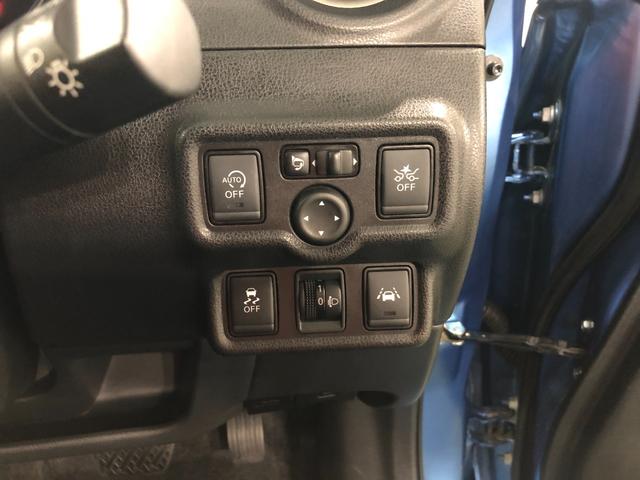 ノートＸ　走行５２６９１キロ／車検整備付／ナビパノラマカメラ保証１年間・距離無制限付き　ナビ　パノラマカメラ　ブルートゥース　プッシュボタンエンジンスタート　ＥＴＣ　純正フロアマット　ホイールキャップ　マニュアルエアコン（埼玉県）の中古車