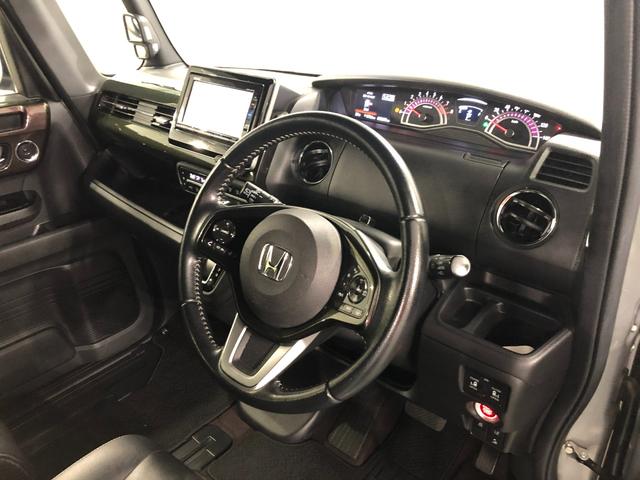 Ｎ−ＢＯＸカスタムＧ・ＥＸターボホンダセンシング　走行距離４８６９５キロ／ナビ１年保証距離無制限　走行距離４８６９５キロ　フルセグナビ　バックカメラ　ブルートゥース　ドラレコ　純正マット　サイドエアバッグ　ＬＥＤヘッドランプ　両側電動スライドドア　電動格納式ドアミラー（埼玉県）の中古車