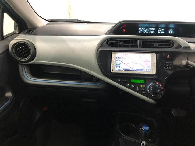 アクアＳ　車検整備付／走行距離３１６５２キロ／ワンセグナビ／マット１年保証距離無制限　走行距離３１６５２キロ　車検整備付　ワンセグナビ　バックカメラ　ブルートゥース　カーペットマット　助手席エアバッグ　オートライト（埼玉県）の中古車