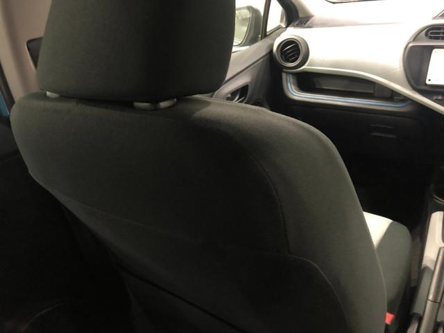 アクアＳ　車検整備付／走行距離３１６５２キロ／ワンセグナビ／マット１年保証距離無制限　走行距離３１６５２キロ　車検整備付　ワンセグナビ　バックカメラ　ブルートゥース　カーペットマット　助手席エアバッグ　オートライト（埼玉県）の中古車