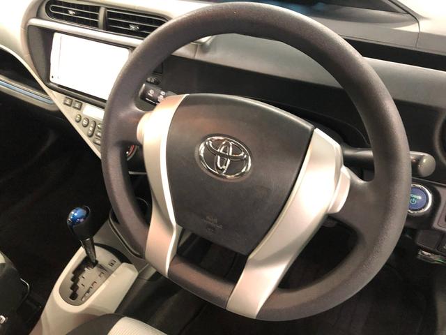 アクアＳ　車検整備付／走行距離３１６５２キロ／ワンセグナビ／マット１年保証距離無制限　走行距離３１６５２キロ　車検整備付　ワンセグナビ　バックカメラ　ブルートゥース　カーペットマット　助手席エアバッグ　オートライト（埼玉県）の中古車