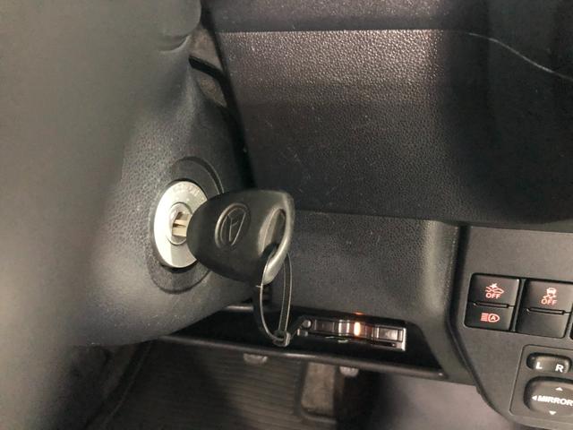 ハイゼットカーゴクルーズＳＡIII　ルーフキャリア／走行７４２０５キロ／ナビ１年保証距離無制限　走行距離７４２０５キロ　純正フルセグナビ　バックカメラ　ブルートゥース　ドラレコ　純正フロアマット　ＬＥＤヘッドランプ　アイドリングストップ　両側スライドドア　キーレスエントリー（埼玉県）の中古車