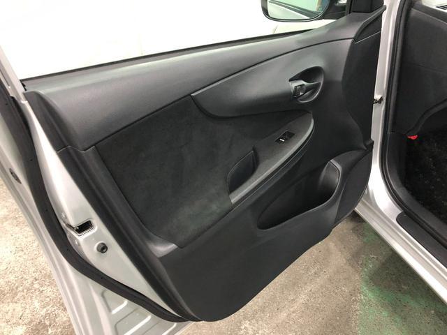 カローラフィールダーＸ　ＨＩＤリミテッド　車検整備付　走行２．２万キロ　ナビ禁煙車　ＨＩＤヘッドランプ　１年保証距離無制限　走行距離２２９３７キロ　点検記録簿あり　純正ワンセグナビ　バックカメラ　純正マット　運転席助手席エアバッグ　オートライト（埼玉県）の中古車
