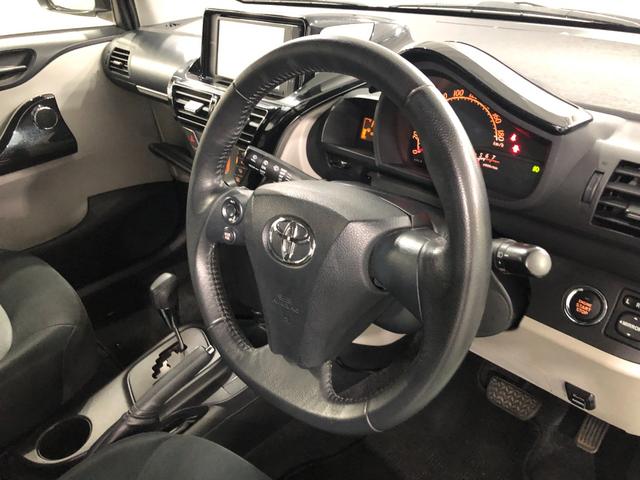 ｉＱ１３０Ｇ　ナビ／ドラレコ／ＥＴＣ一年保証・走行距離無制限　走行距離３１３２５キロ　フルセグナビ　ブルートゥース　ＤＶＤ　ドラレコ　サイドエアバック　オートライト　ＥＴＣ（埼玉県）の中古車