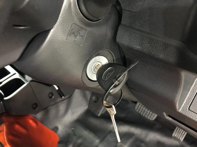 ハイゼットトラックエクストラＳＡIIIｔ　４ＷＤ／走行距離１５６１９キロ１年保証距離無制限　走行距離１５６１９キロ　４ＷＤ　ディスプレイオーディオ　ブルートゥース　バックカメラ　助手席エアバッグ　スマートアシスト３ｔ　マニュアルエアコン（埼玉県）の中古車