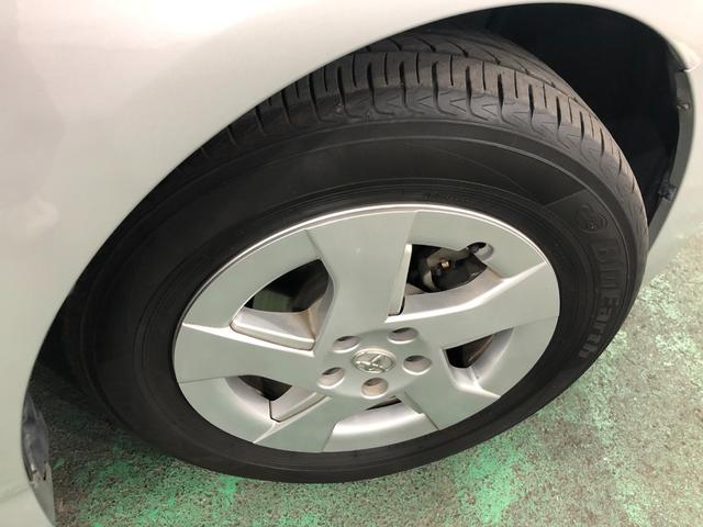 プリウスＳ　ＬＥＤエディション　車検整備付／走行３９８３１キロ／ナビ１年保証距離無制限　走行距離３９８３１キロ　車検整備付　ワンセグナビ　バックカメラ　ブルートゥース　ドラレコ　純正マット　サイドエアバッグ　オートライト　ＬＥＤヘッドランプ（埼玉県）の中古車