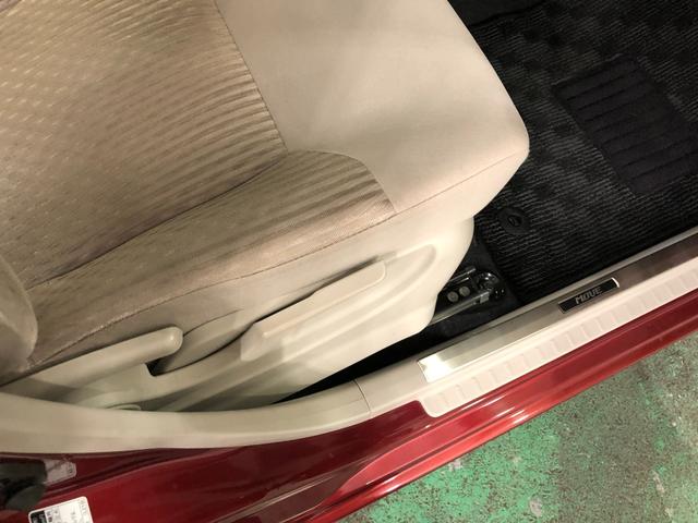 ムーヴＸ　ＳＡIII　車検整備付／走行２０４２７キロ／オートライト１年保証距離無制限　走行距離２０４２７キロ　ＣＤチューナー　純正マット　助手席エアバッグ　オートライト　アイドリングストップ　シートヒーター　プッシュボタンスタート　スマートアシスト３　キーフリー（埼玉県）の中古車