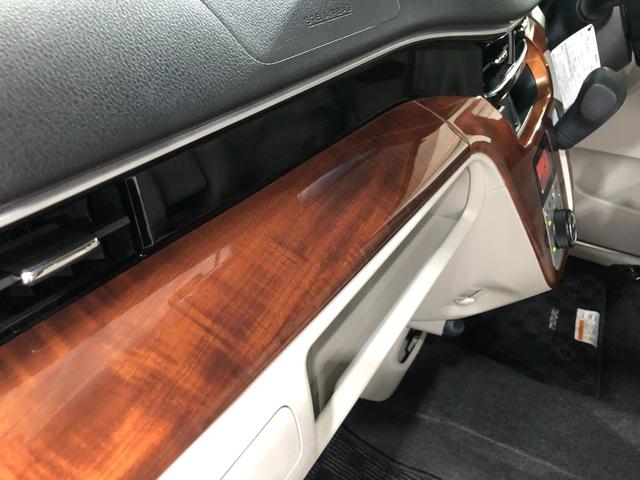 ムーヴＸ　ＳＡIII　車検整備付／走行２０４２７キロ／オートライト１年保証距離無制限　走行距離２０４２７キロ　ＣＤチューナー　純正マット　助手席エアバッグ　オートライト　アイドリングストップ　シートヒーター　プッシュボタンスタート　スマートアシスト３　キーフリー（埼玉県）の中古車