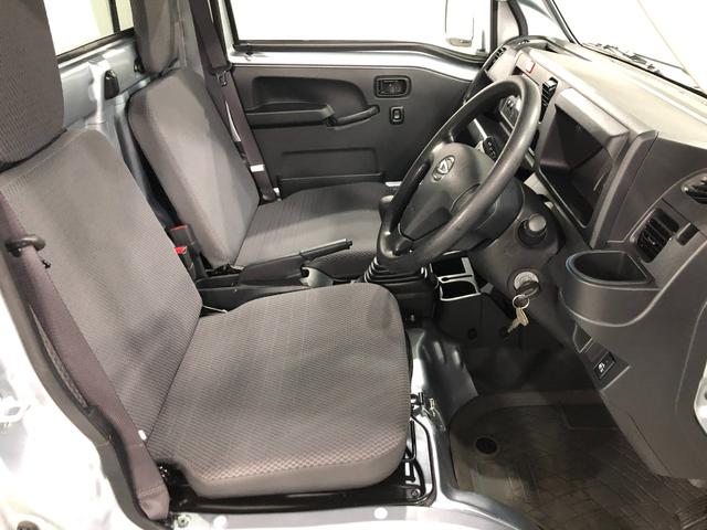ハイゼットトラックエクストラＳＡIIIｔ　ＭＴ５速／走行１０７３３キロ／マット１年保証距離無制限　走行距離１０７３３キロ　ＭＴ５速　マニュアル車　ＣＤチューナー　純正マット　荷台作業灯　助手席エアバッグ　スマートアシスト３ｔ　マニュアルエアコン（埼玉県）の中古車