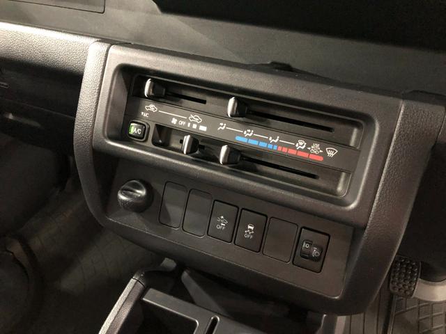 ハイゼットトラックエクストラＳＡIIIｔ　ＭＴ５速／走行１０７３３キロ／マット１年保証距離無制限　走行距離１０７３３キロ　ＭＴ５速　マニュアル車　ＣＤチューナー　純正マット　荷台作業灯　助手席エアバッグ　スマートアシスト３ｔ　マニュアルエアコン（埼玉県）の中古車
