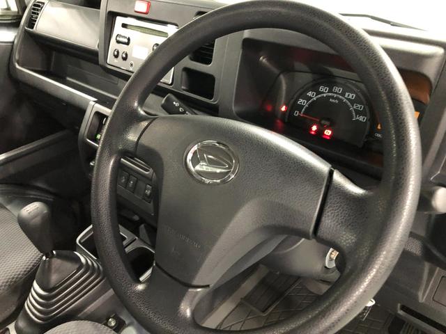 ハイゼットトラックエクストラＳＡIIIｔ　ＭＴ５速／走行１０７３３キロ／マット１年保証距離無制限　走行距離１０７３３キロ　ＭＴ５速　マニュアル車　ＣＤチューナー　純正マット　荷台作業灯　助手席エアバッグ　スマートアシスト３ｔ　マニュアルエアコン（埼玉県）の中古車