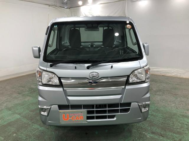 ハイゼットトラックエクストラＳＡIIIｔ　ＭＴ５速／走行１０７３３キロ／マット１年保証距離無制限　走行距離１０７３３キロ　ＭＴ５速　マニュアル車　ＣＤチューナー　純正マット　荷台作業灯　助手席エアバッグ　スマートアシスト３ｔ　マニュアルエアコン（埼玉県）の中古車