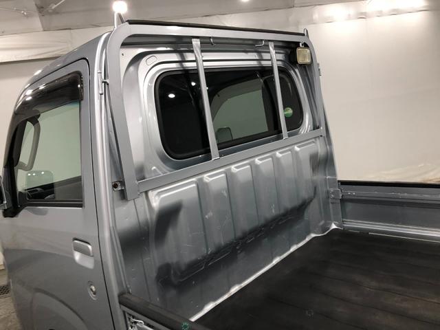 ハイゼットトラックエクストラＳＡIIIｔ　ＭＴ５速／走行１０７３３キロ／マット１年保証距離無制限　走行距離１０７３３キロ　ＭＴ５速　マニュアル車　ＣＤチューナー　純正マット　荷台作業灯　助手席エアバッグ　スマートアシスト３ｔ　マニュアルエアコン（埼玉県）の中古車