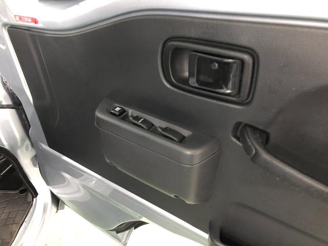 ハイゼットトラックエクストラＳＡIIIｔ　ＭＴ５速／走行１０７３３キロ／マット１年保証距離無制限　走行距離１０７３３キロ　ＭＴ５速　マニュアル車　ＣＤチューナー　純正マット　荷台作業灯　助手席エアバッグ　スマートアシスト３ｔ　マニュアルエアコン（埼玉県）の中古車