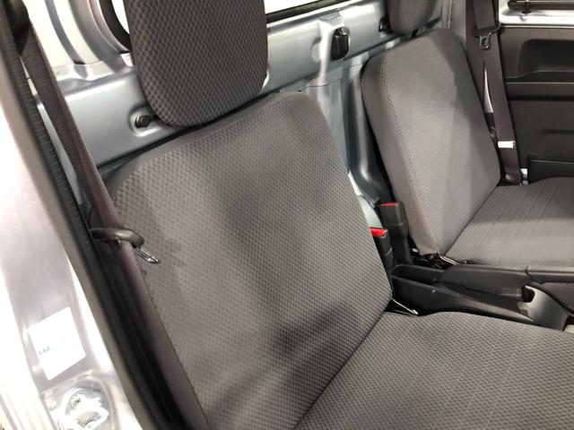 ハイゼットトラックエクストラＳＡIIIｔ　ＭＴ５速／走行１０７３３キロ／マット１年保証距離無制限　走行距離１０７３３キロ　ＭＴ５速　マニュアル車　ＣＤチューナー　純正マット　荷台作業灯　助手席エアバッグ　スマートアシスト３ｔ　マニュアルエアコン（埼玉県）の中古車