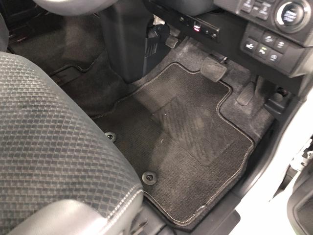 タントカスタムＸ　走行２７５７５キロ／純正ナビ／純正ドラレコ一年保証・走行距離無制限　走行２７５７５キロ　フルセグナビ　ブルートゥース　バックカメラ　ドラレコ　全周囲カメラ　クリアランスソナー　オートライト　ＬＥＤヘッドライト　シートヒーター　両側電動スライド（埼玉県）の中古車