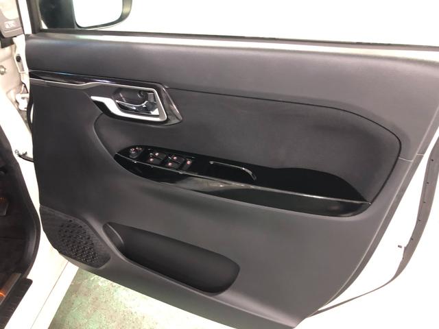 ムーヴカスタム　ＲＳ　ハイパーＳＡIII　走行３１７７３キロ／ナビ１年保証距離無制限　走行距離３１７７３キロ　純正フルセグナビ　パノラマモニター　ブルートゥース　ドラレコ　純正マット　ＬＥＤヘッドランプ　アイドリングストップ　シートヒーター　オート格納式ドアミラー（埼玉県）の中古車
