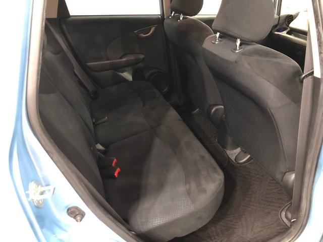 フィット１３Ｇ・スマートセレクション　ファインスタイル　車検整備付１年保証距離無制限　走行距離５４４５４キロ　車検整備付　ワンセグナビ　バックカメラ　ＤＶＤ再生　純正マット　助手席エアバッグ　オートライト　ＨＩＤヘッドランプ（埼玉県）の中古車