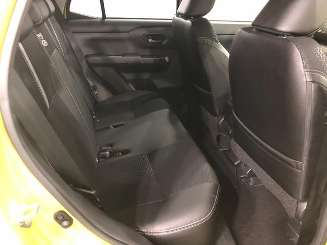 ロッキープレミアムＧ　当社社員使用ＵＰ車一年保証・走行距離無制限　走行３７９８９キロ　クリアランスソナー　オートライト　ＬＥＤヘッドライト　左右シートヒーター　バックフォグ　アダプティブクルーズコントロール（埼玉県）の中古車