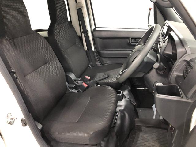 ハイゼットカーゴＤＸ　車検整備付／走行９３４７キロ／ＣＤチューナー／マット１年保証距離無制限　走行距離９３４７キロ　車検整備付　ＣＤチューナー　純正マット　助手席エアバッグ　クリアランスソナー　オートライト　アイドリングストップ　キーレスエントリー　両側スライドドア（埼玉県）の中古車