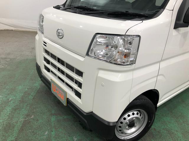 ハイゼットカーゴＤＸ　車検整備付／走行９３４７キロ／ＣＤチューナー／マット１年保証距離無制限　走行距離９３４７キロ　車検整備付　ＣＤチューナー　純正マット　助手席エアバッグ　クリアランスソナー　オートライト　アイドリングストップ　キーレスエントリー　両側スライドドア（埼玉県）の中古車