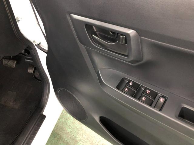 ミライースＬ　走行５４７１キロ／オートライト／マット１年保証距離無制限　走行距離５４７１キロ　マット　オートライト　アイドリングストップ　キーレスエントリー　マニュアルエアコン（東京都）の中古車